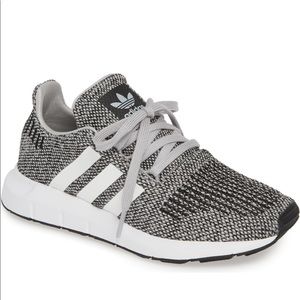Adidas swift run